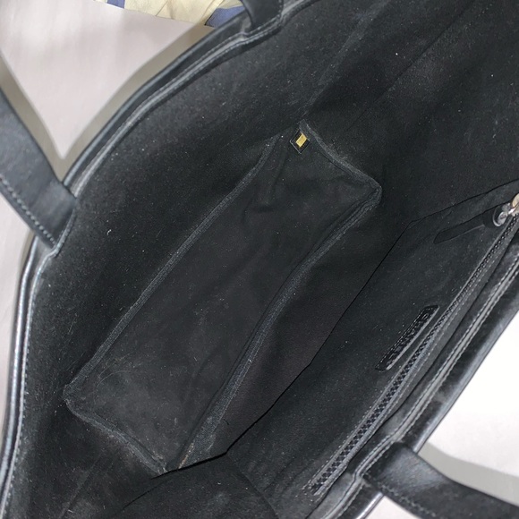 authentic CHANEL ltd edition Totebag RARE - Picture 10 of 13